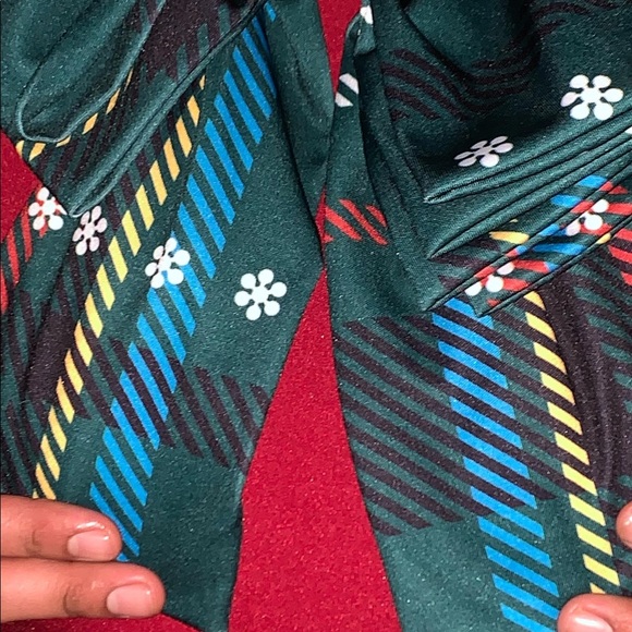 SOLD Fancy set 😊❤️ - Picture 4 of 4